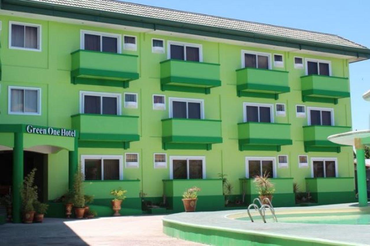 Green One Hotel Lapu-Lapu City Exteriör bild