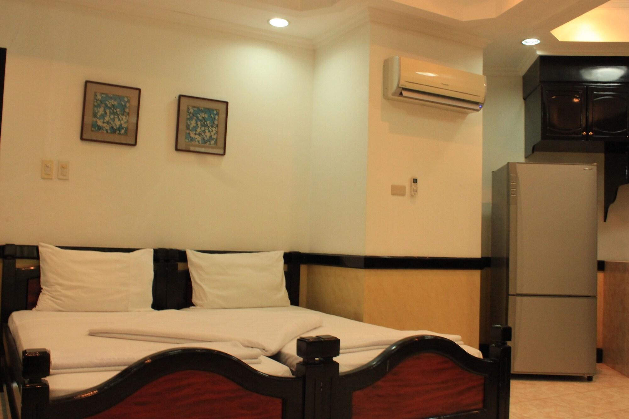 Green One Hotel Lapu-Lapu City Exteriör bild