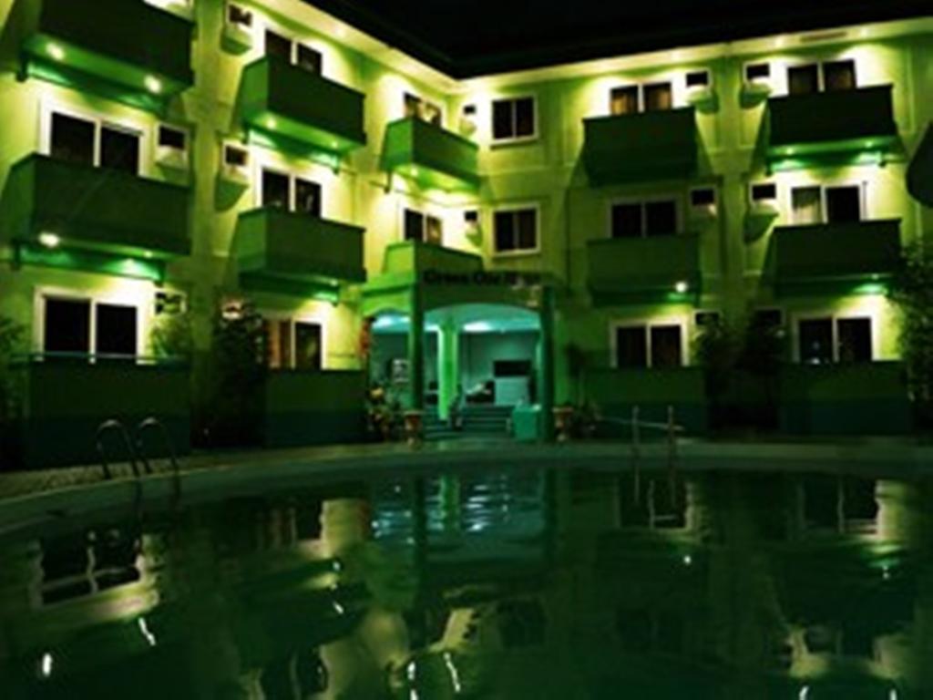 Green One Hotel Lapu-Lapu City Exteriör bild
